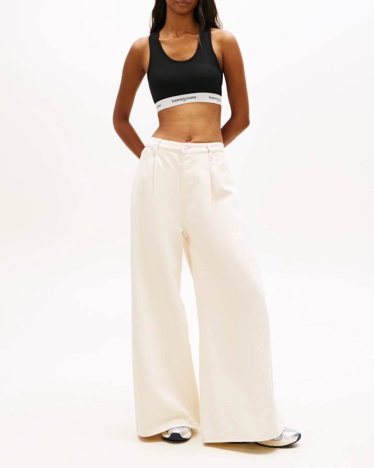 Tommy Hilfiger - T-Shirt Tjw Crp Tape Bra
