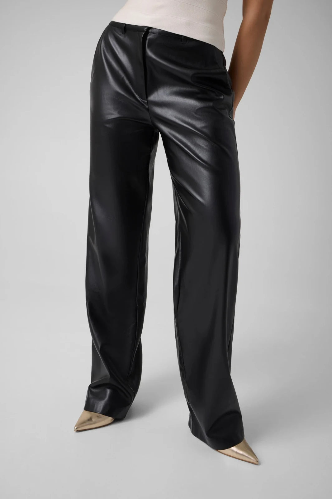 Guess - Pantaloni Zanita Perefct