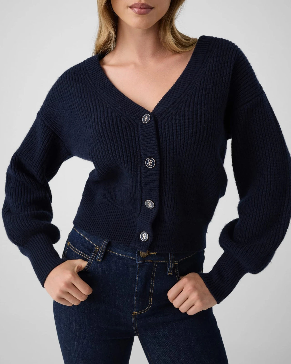 Guess - Maglia Vn Faith Cardi