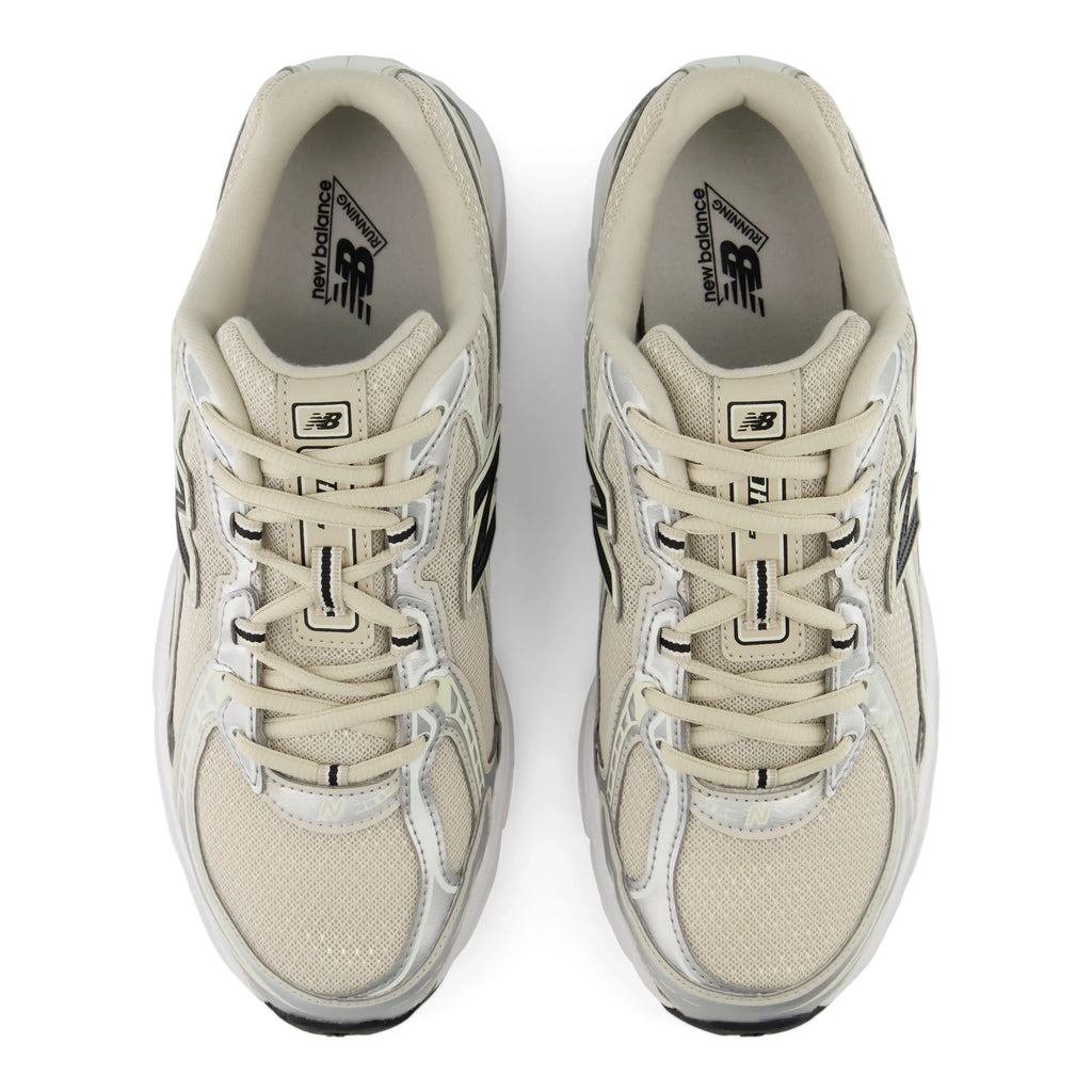 New Balance - 740