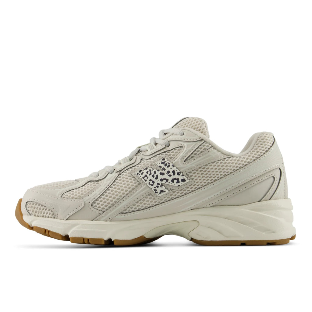 New Balance - 740