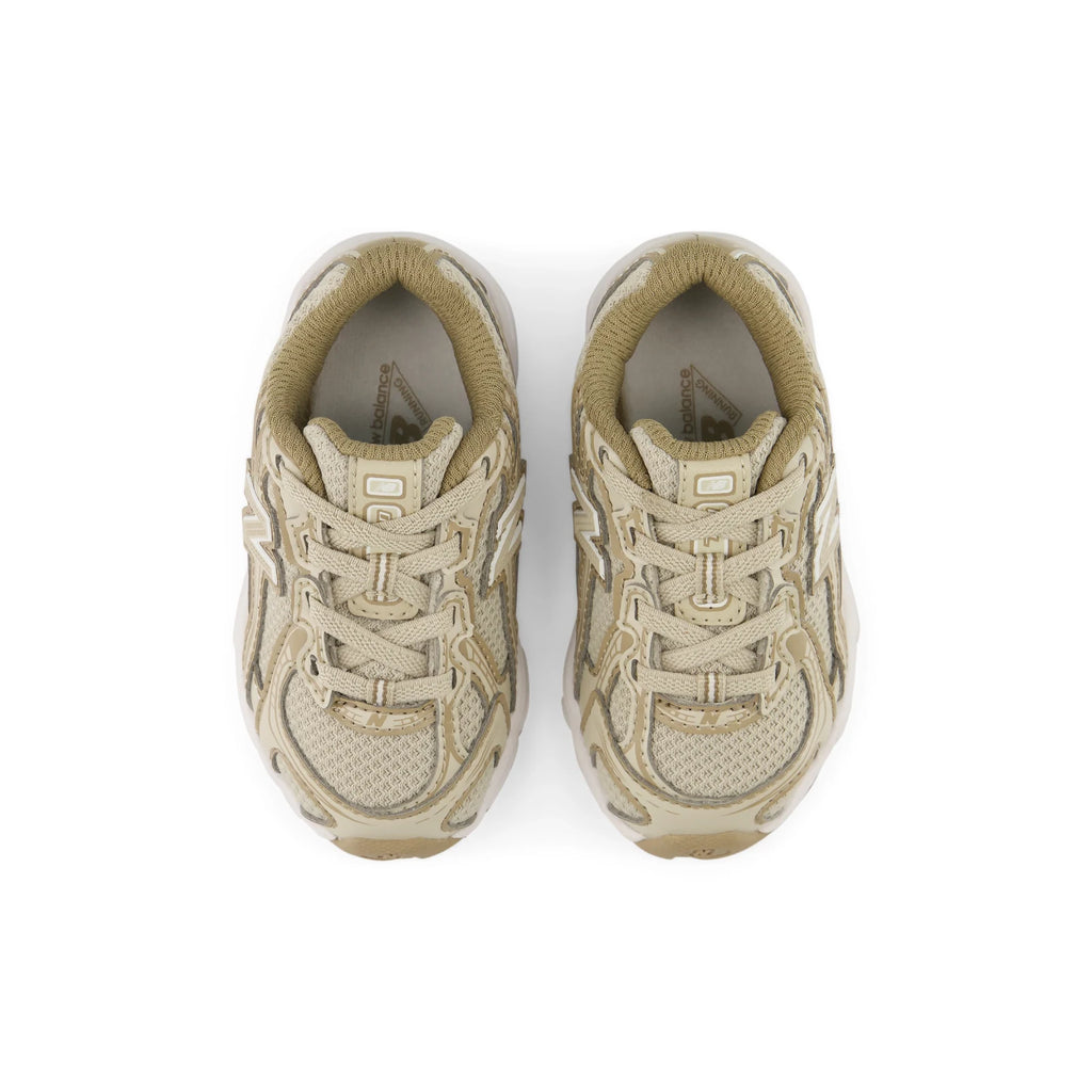 New Balance - 740