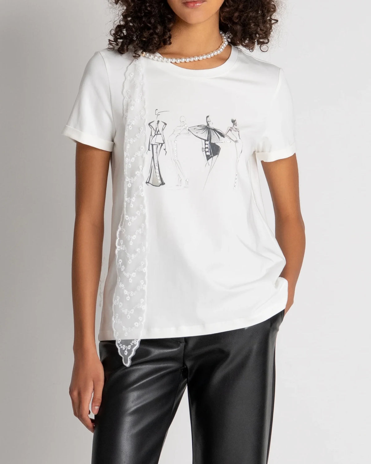 Fracomina - T-Shirt With Neck Lace Cream