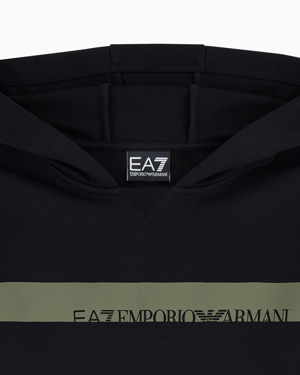 EA7 - Tuta