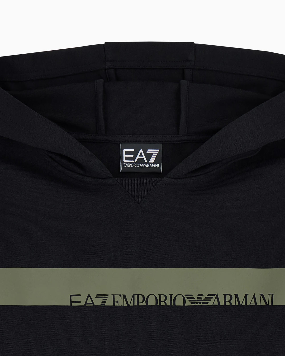 EA7 - Tuta