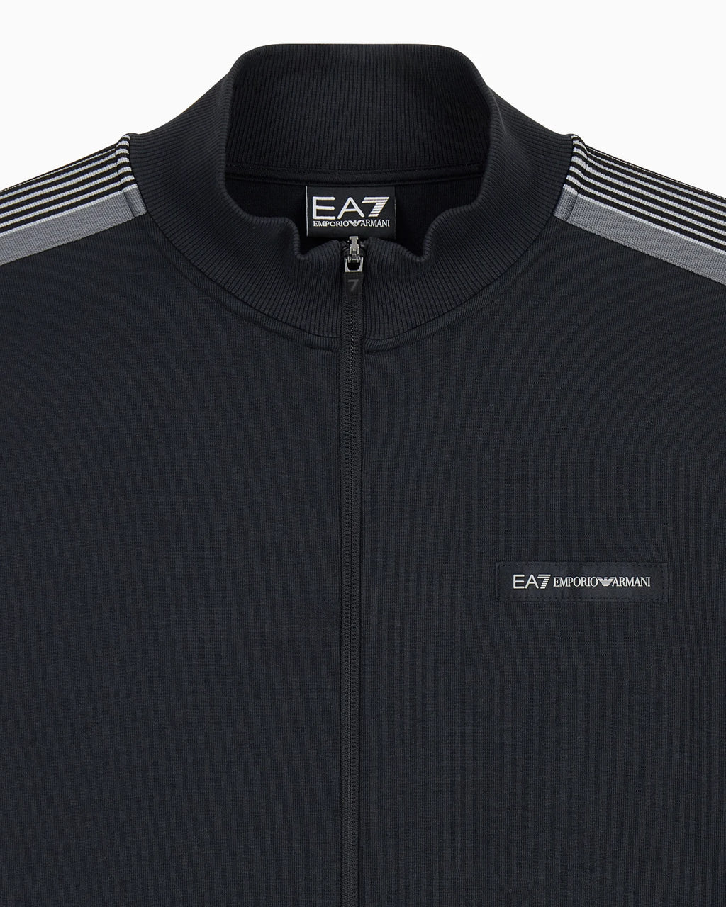 EA7 - Tuta